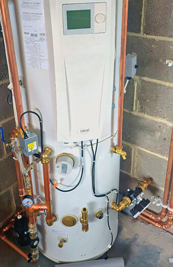 https://westminsterhotwater.com.au/uploads/2025/06/gas-hot-water-system-13675.jpg